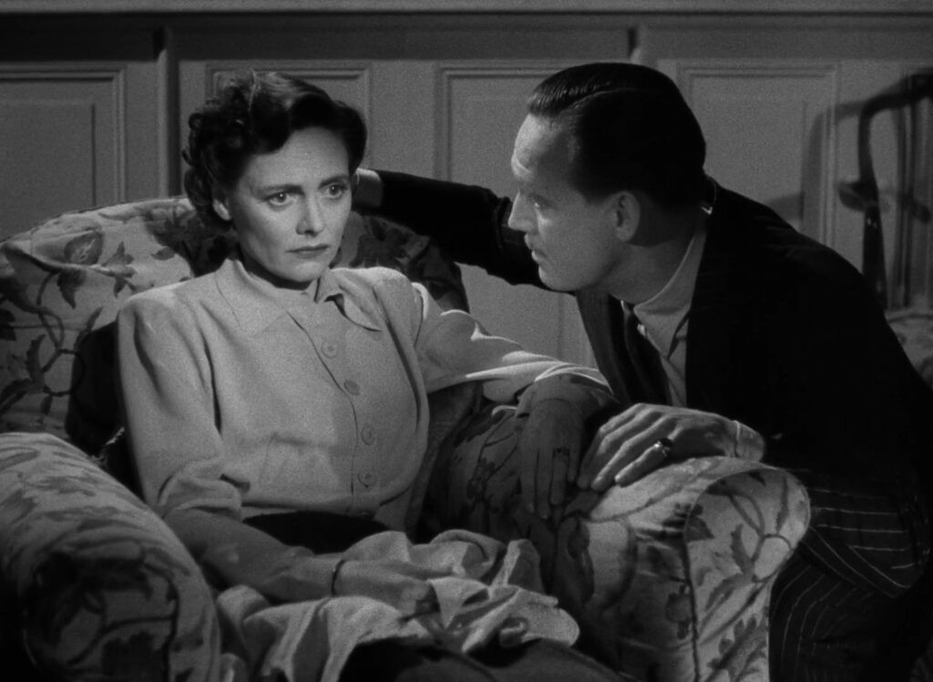 Brief Encounter - David Lean - Celia Johnson - Cyril Raymond - Laura - Fred - home - chair