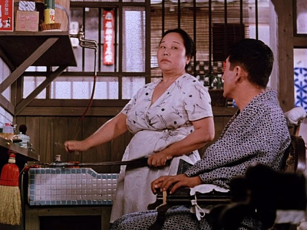 Floating Weeds - Yasujiro Ozu - Toyo Takahashi - Haruo Tanaka - Yatazo - barber shop - razor