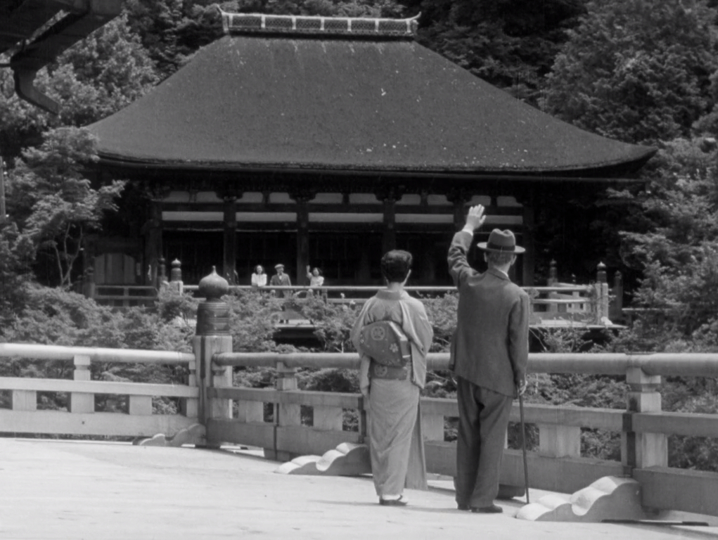 Late Spring - Yasujiro Ozu - Somiyas - Onoderas - temple - Kyoto - Chishu Ryu