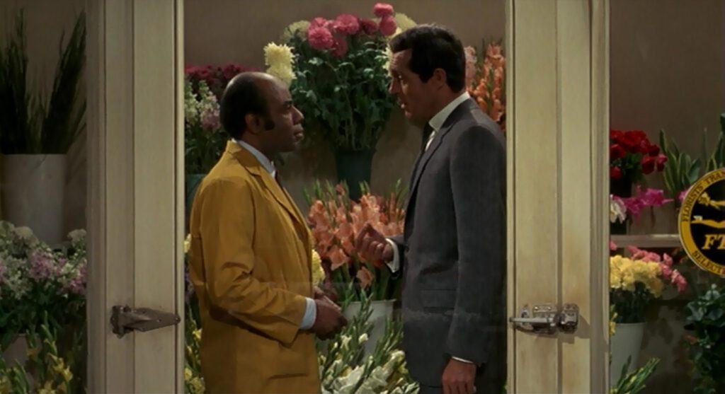 Topaz - Alfred Hitchcock - Roscoe Lee Browne - Frederick Stafford - Philippe Dubois - Andre Devereaux - florist shop - flowers - silence