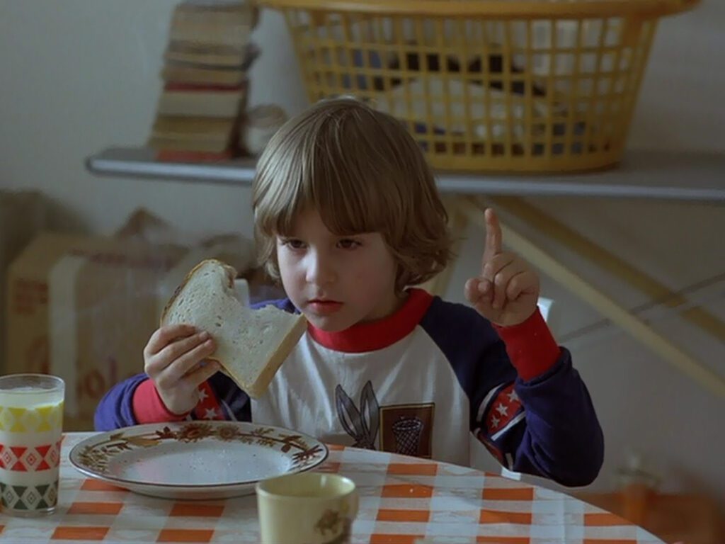 The Shining - Stanley Kubrick - Danny Lloyd - Danny Torrance - sandwich - Tony - Bugs Bunny