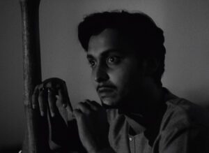 Soumitra Chatterjee - Devi