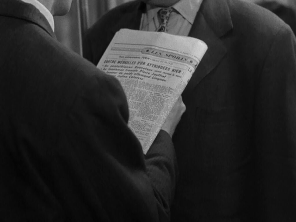 Pickpocket - Robert Bresson - newspaper - subway