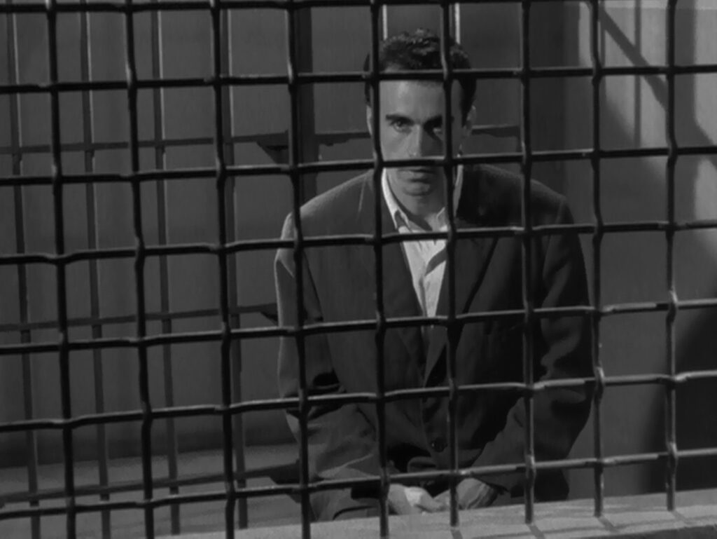 Pickpocket - Robert Bresson - Michel - prison - jail