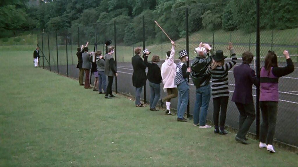 Blow-Up - Michelangelo Antonioni - David Hemmings - Thomas - mimes - tennis court - Maryon Park - ending