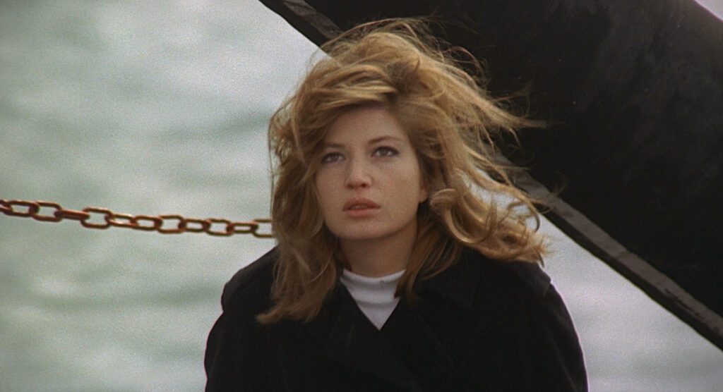 Red Desert - Il deserto rosso - Michelangelo Antonioni - Monica Vitti - Giuliana - offshore platform