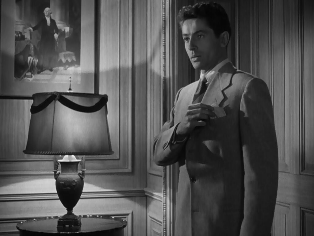 Strangers on a Train - Alfred Hitchcock - Farley Granger - Guy Haines - portrait of George Washington