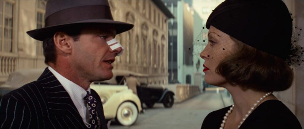 Chinatown - Roman Polanski - Jack Nicholson - Faye Dunaway - Jake Gittes - Evelyn Cross Mulwray - Los Angeles street