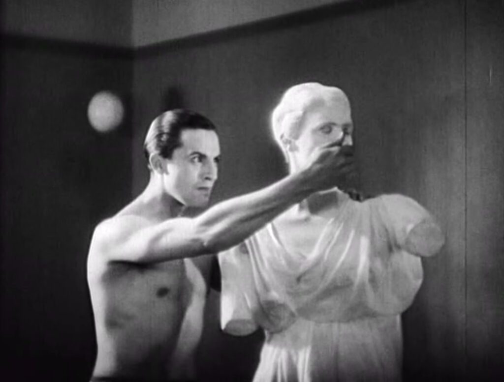 The Blood of a Poet - Le sang d'un poète - Jean Cocteau - Enrique Riveros - Elizabeth Lee Miller - statue