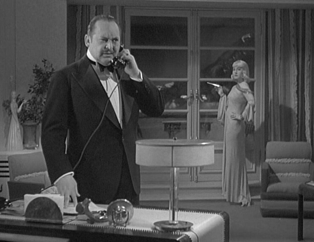 Idiot's Delight - Clarence Brown - Edward Arnold - Norma Shearer - Achille Weber - Irene - hotel