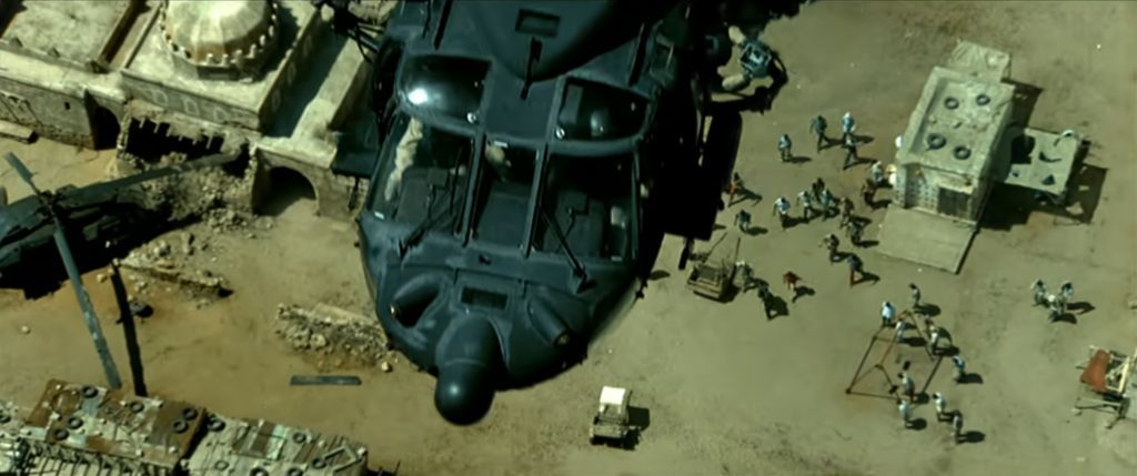 Black Hawk Down - Ridley Scott - helicopter over Mogadishu