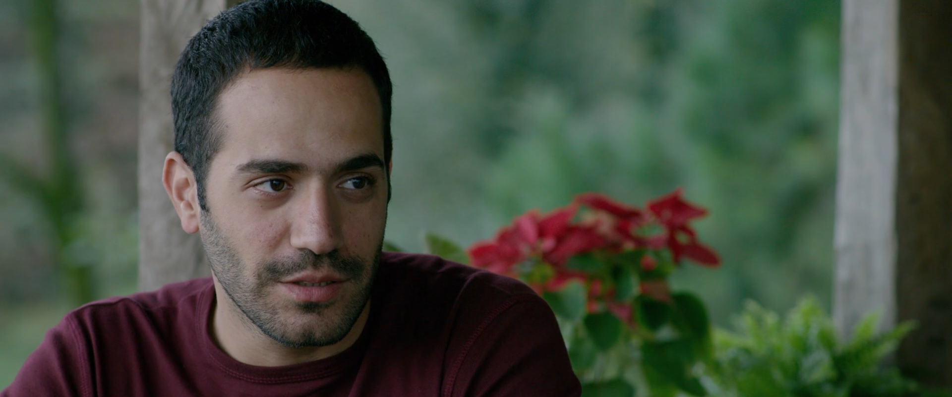 there-is-no-evil-1-25-39 There Is No Evil - Sheytan vojood nadarad - Mohammad Rasoulof - Mohammad Valizadegan - Javad - flowers