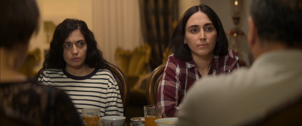 The Seed of the Sacred Fig - Dane-ye anjir-e ma'abed - Mohammad Rasoulof - Setareh Maleki - Mahsa Rostami - Sana - Rezvan