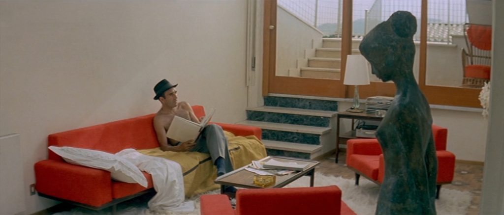 Contempt - Le mépris - Jean-Luc Godard - Michel Piccoli - Paul Javal - apartment