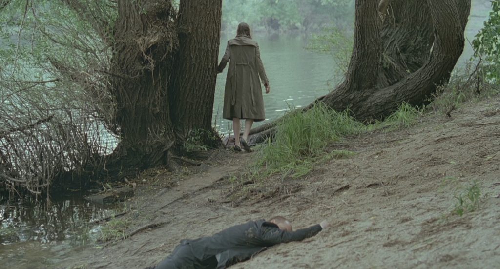 yella-0-13-20 Yella - Christian Petzold - Nina Hoss - Hinnerk Schönemann - Ben - Elbe River