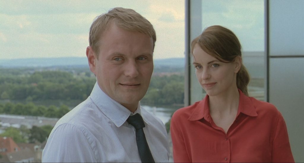 yella-0-44-02 Yella - Christian Petzold - Devid Striesow - Nina Hoss - Philipp - Hannover