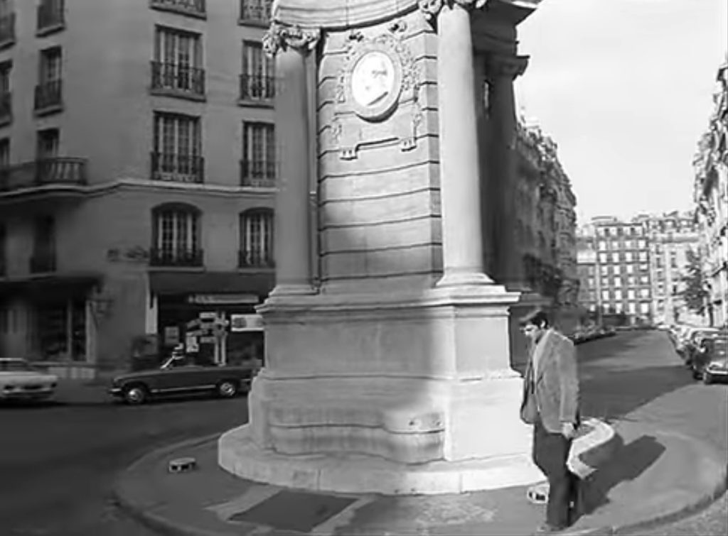 man-who-sleeps-0-47-33 The Man Who Sleeps - Un homme qui dort - Bernard Queysanne - Jacques Spiesser - Place Georges Mulot - Fontaine du Puits de Grenelle