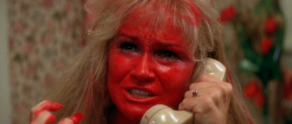 wild-at-heart-0-46-40 Wild at Heart - David Lynch - Diane Ladd - Marietta Fortune - lipstick - red face - telephone